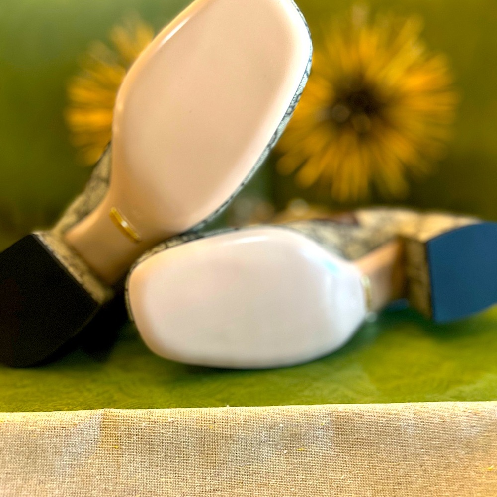 100% Authentic NWT Gucci Blondie Boots GG Gold Logo Monogram, 36, 39, 41.5 42. - Picture 3 of 5